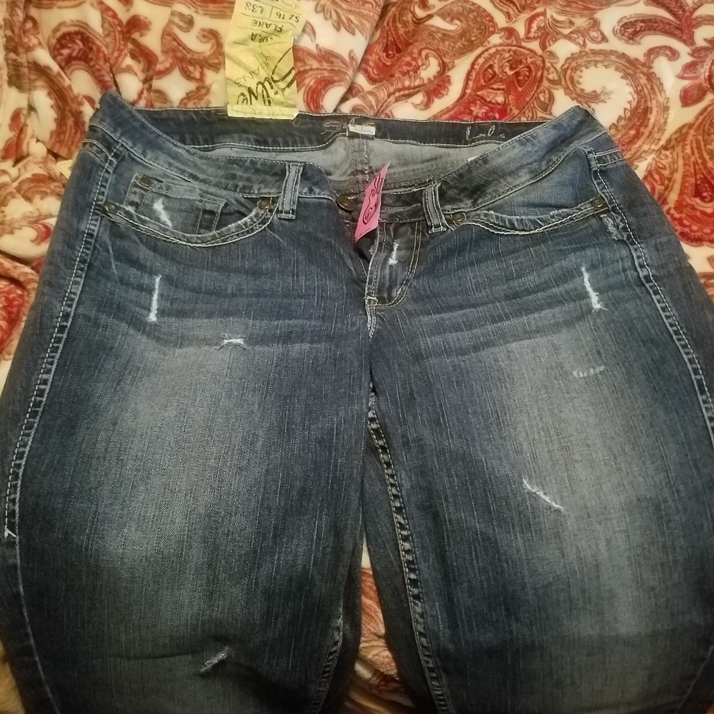 NWT Silver Jeans